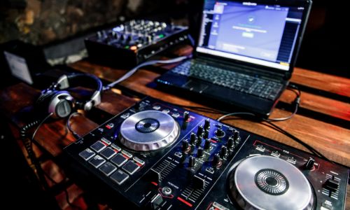 DJ機器開発 イメージ